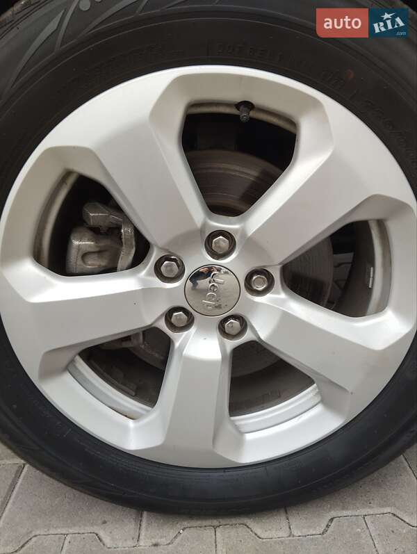 Позашляховик / Кросовер Jeep Compass 2019 в Києві фото 24 Позашляховик / Кросовер Jeep Compass 2019 в Києві