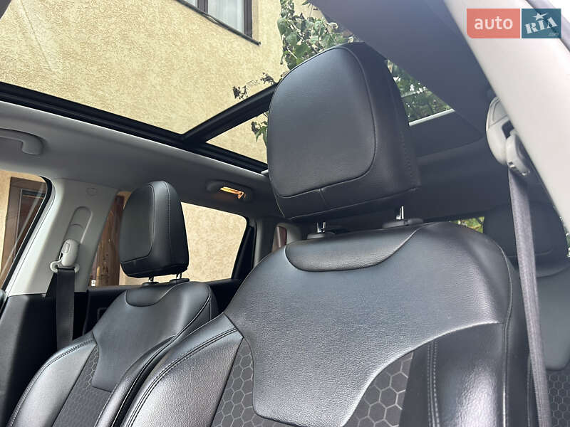 Внедорожник / Кроссовер Jeep Compass 2021 в Ивано-Франковске фото 17 Внедорожник / Кроссовер Jeep Compass 2021 в Ивано-Франковске