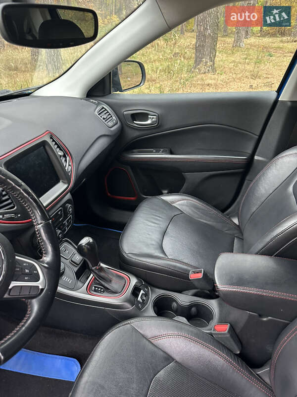 Позашляховик / Кросовер Jeep Compass 2017 в Києві фото 24 Позашляховик / Кросовер Jeep Compass 2017 в Києві