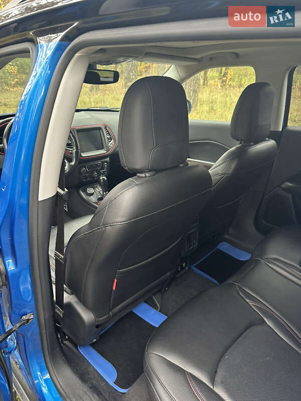 Позашляховик / Кросовер Jeep Compass 2017 в Києві фото 27 Позашляховик / Кросовер Jeep Compass 2017 в Києві