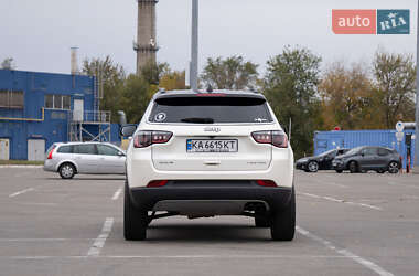 Позашляховик / Кросовер Jeep Compass 2020 в 