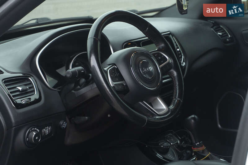 Внедорожник / Кроссовер Jeep Compass 2020 в Днепре