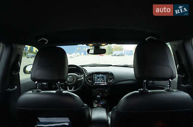 Позашляховик / Кросовер Jeep Compass 2020 в 