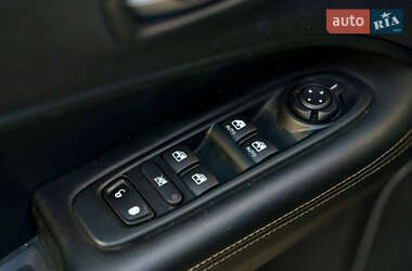 Позашляховик / Кросовер Jeep Compass 2018 в 