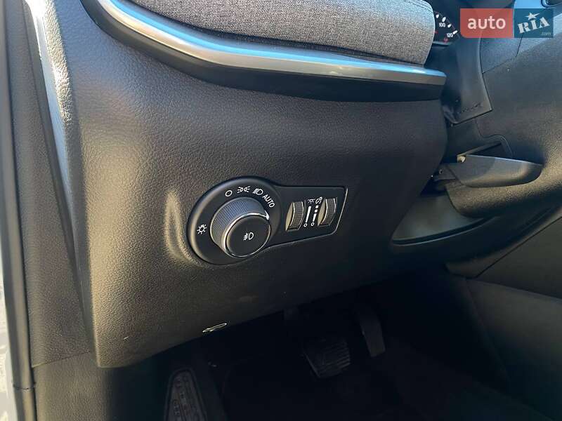Внедорожник / Кроссовер Jeep Compass 2024 в Львове