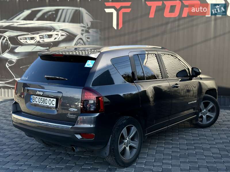Внедорожник / Кроссовер Jeep Compass 2016 в Львове