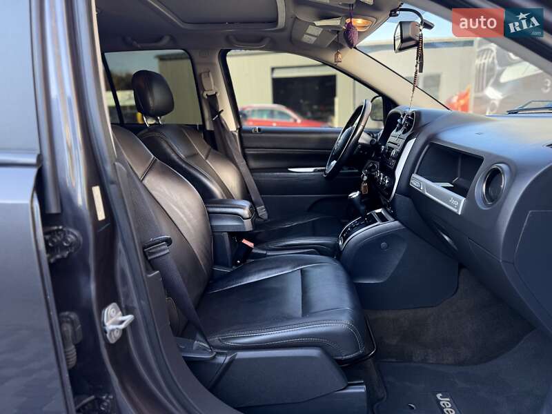 Внедорожник / Кроссовер Jeep Compass 2016 в Львове