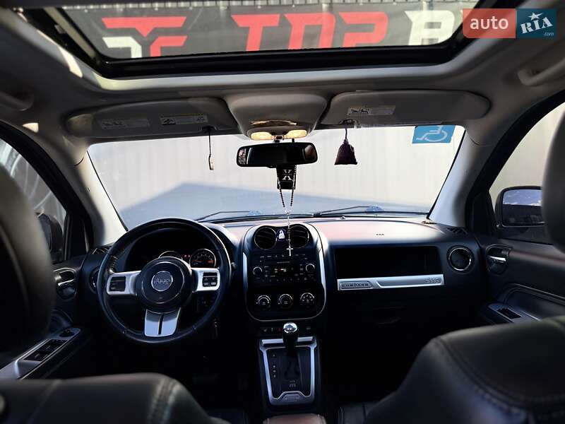 Внедорожник / Кроссовер Jeep Compass 2016 в Львове