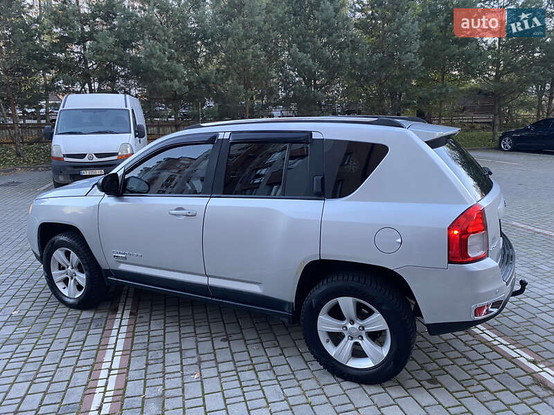 Внедорожник / Кроссовер Jeep Compass 2011 в Ивано-Франковске фото 5 Внедорожник / Кроссовер Jeep Compass 2011 в Ивано-Франковске