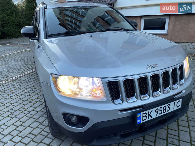 Внедорожник / Кроссовер Jeep Compass 2011 в Ивано-Франковске фото 16 Внедорожник / Кроссовер Jeep Compass 2011 в Ивано-Франковске