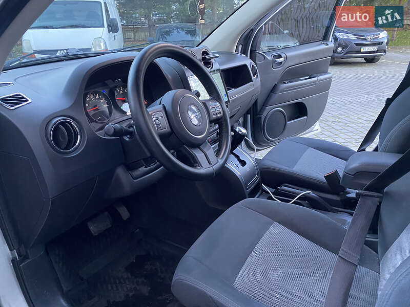 Внедорожник / Кроссовер Jeep Compass 2011 в Ивано-Франковске фото 21 Внедорожник / Кроссовер Jeep Compass 2011 в Ивано-Франковске