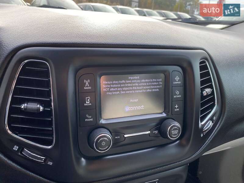 Позашляховик / Кросовер Jeep Compass 2017 в Львові