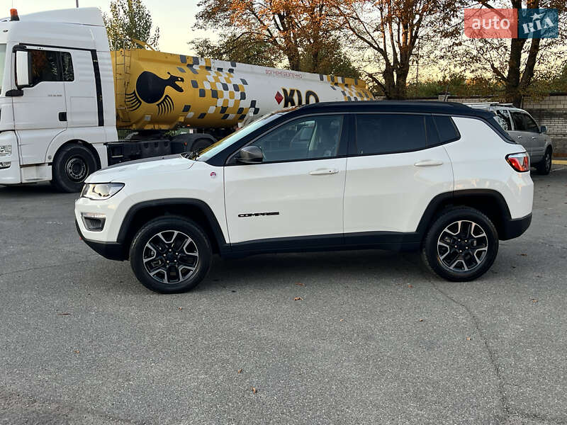 Внедорожник / Кроссовер Jeep Compass 2019 в Киеве фото 25 Внедорожник / Кроссовер Jeep Compass 2019 в Киеве