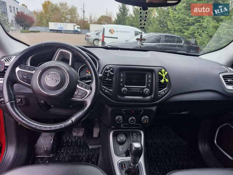 Внедорожник / Кроссовер Jeep Compass 2018 в Киеве