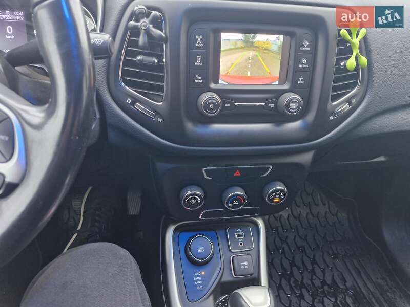 Внедорожник / Кроссовер Jeep Compass 2018 в Киеве