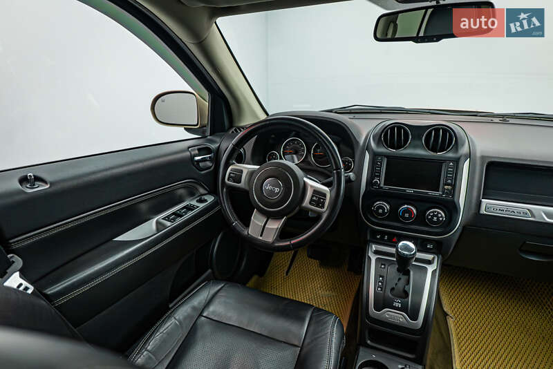 Позашляховик / Кросовер Jeep Compass 2016 в Києві фото 11 Позашляховик / Кросовер Jeep Compass 2016 в Києві