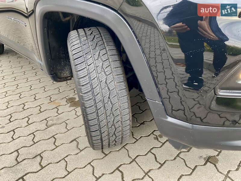 Позашляховик / Кросовер Jeep Compass 2022 в Львові фото 15 Позашляховик / Кросовер Jeep Compass 2022 в Львові