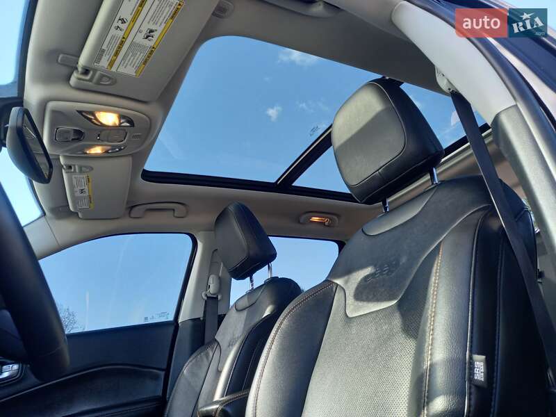 Внедорожник / Кроссовер Jeep Compass 2020 в Ивано-Франковске