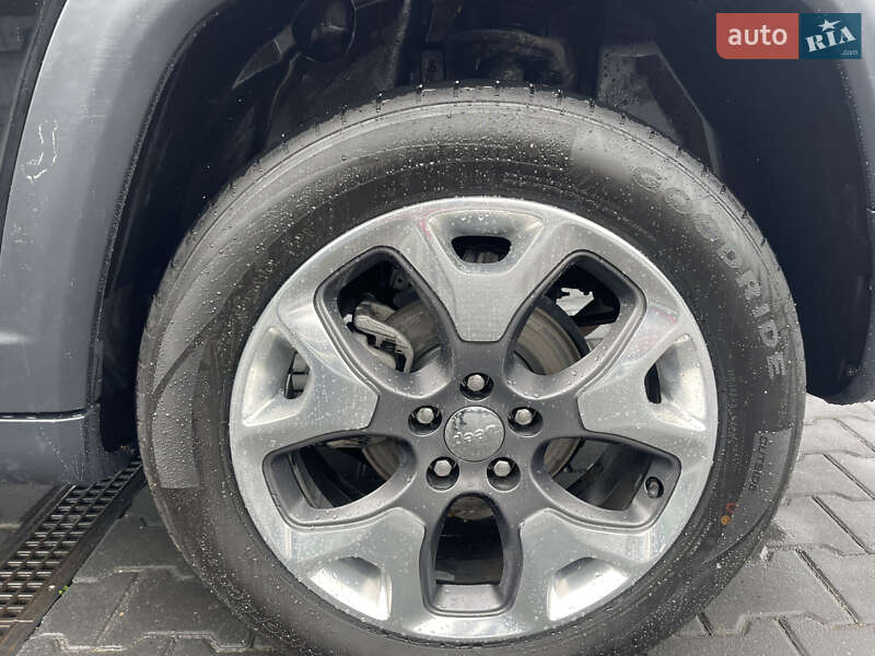 Позашляховик / Кросовер Jeep Compass 2021 в Чернівцях