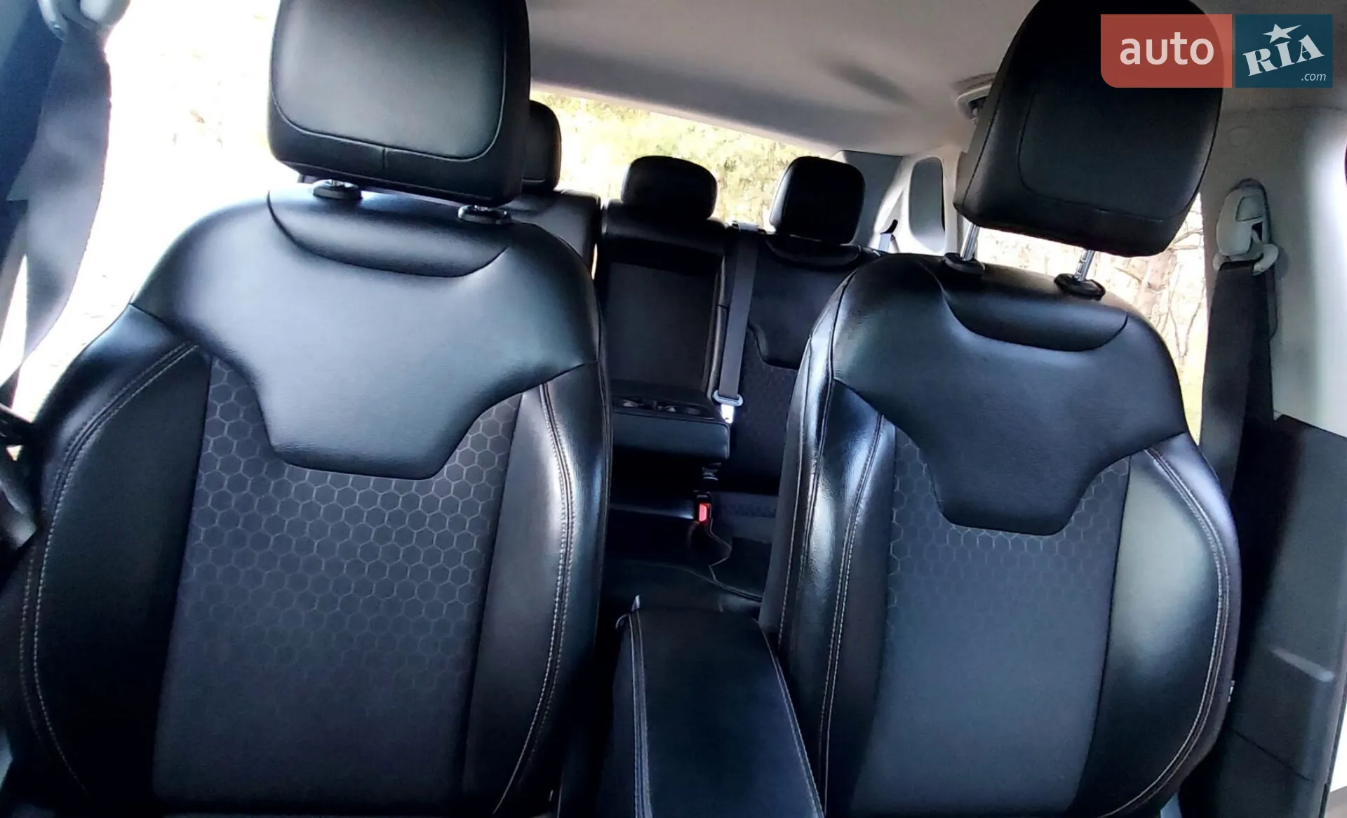 2018 Jeep Compass - мініатюра 13