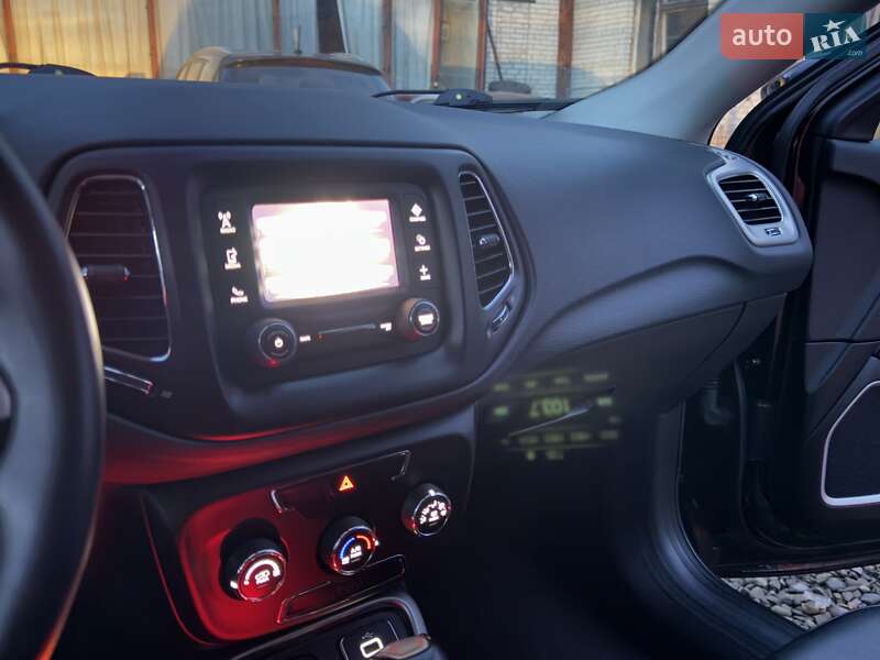 Внедорожник / Кроссовер Jeep Compass 2018 в Стрые фото 108 Внедорожник / Кроссовер Jeep Compass 2018 в Стрые