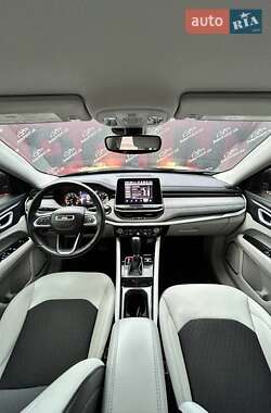 Внедорожник / Кроссовер Jeep Compass 2021 в 