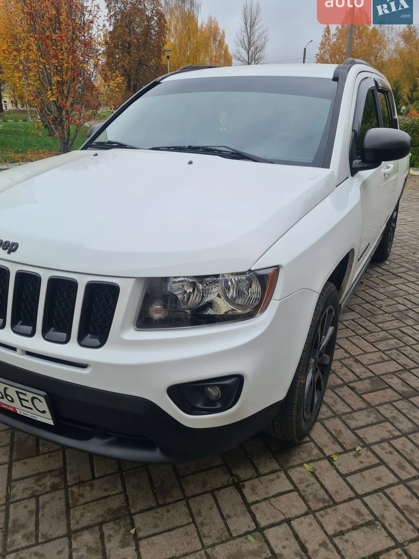 2015 Jeep Compass - мініатюра 2