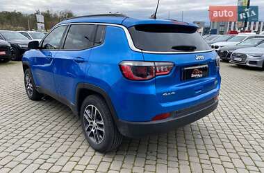 Внедорожник / Кроссовер Jeep Compass 2017 в 