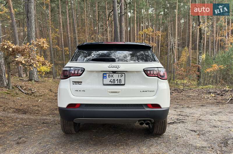 Внедорожник / Кроссовер Jeep Compass 2017 в Здолбунове