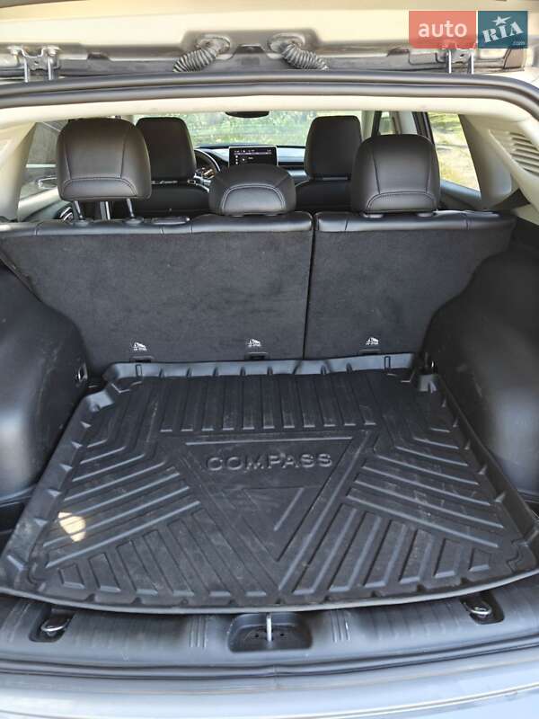 Внедорожник / Кроссовер Jeep Compass 2022 в Ромнах фото 11 Внедорожник / Кроссовер Jeep Compass 2022 в Ромнах
