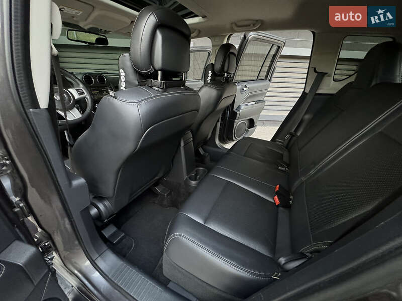 Внедорожник / Кроссовер Jeep Compass 2015 в Киеве фото 13 Внедорожник / Кроссовер Jeep Compass 2015 в Киеве