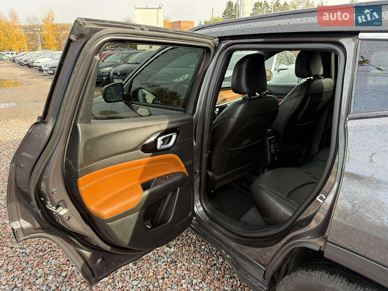 Позашляховик / Кросовер Jeep Compass 2024 в Полтаві фото 43 Позашляховик / Кросовер Jeep Compass 2024 в Полтаві