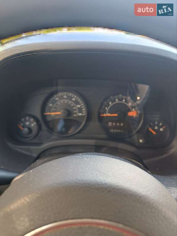 Внедорожник / Кроссовер Jeep Compass 2016 в Киеве