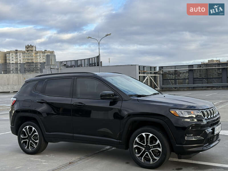 Позашляховик / Кросовер Jeep Compass 2022 в Києві