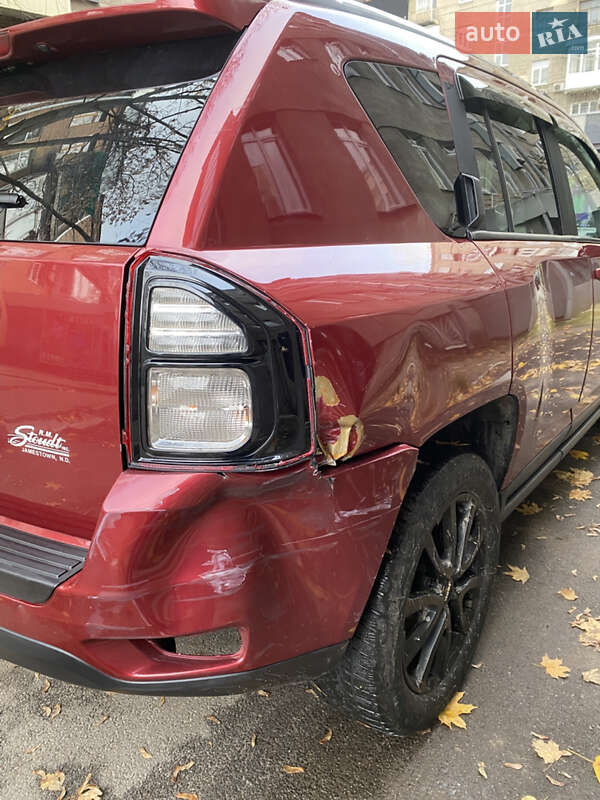 Внедорожник / Кроссовер Jeep Compass 2013 в Харькове