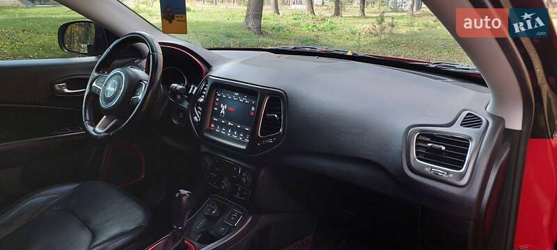 Внедорожник / Кроссовер Jeep Compass 2018 в Дубно