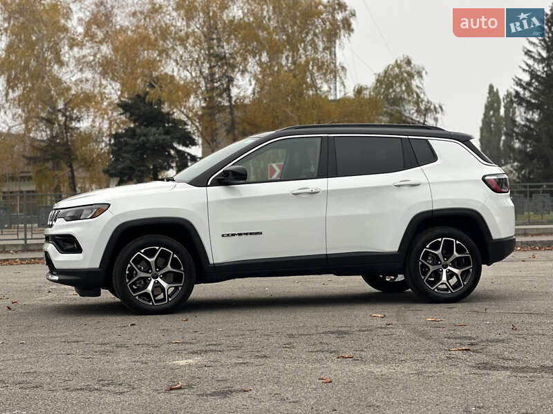 Внедорожник / Кроссовер Jeep Compass 2024 в Первомайске