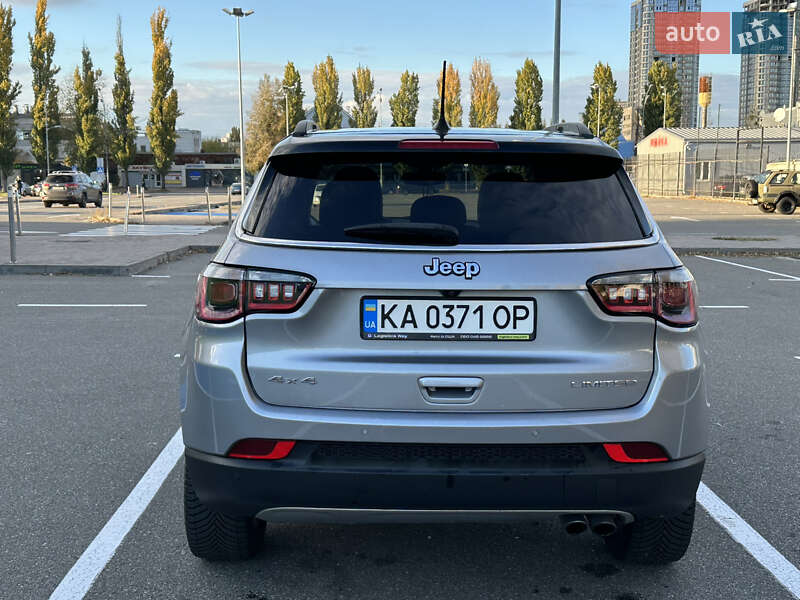 Внедорожник / Кроссовер Jeep Compass 2019 в Киеве