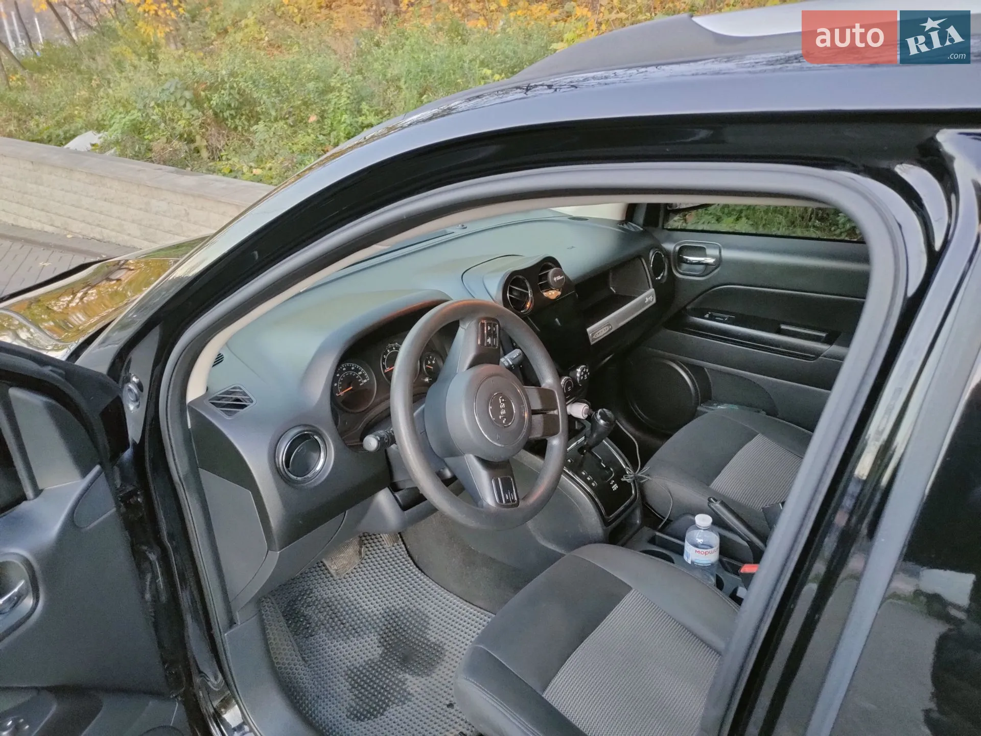 2016 Jeep Compass - мініатюра 3