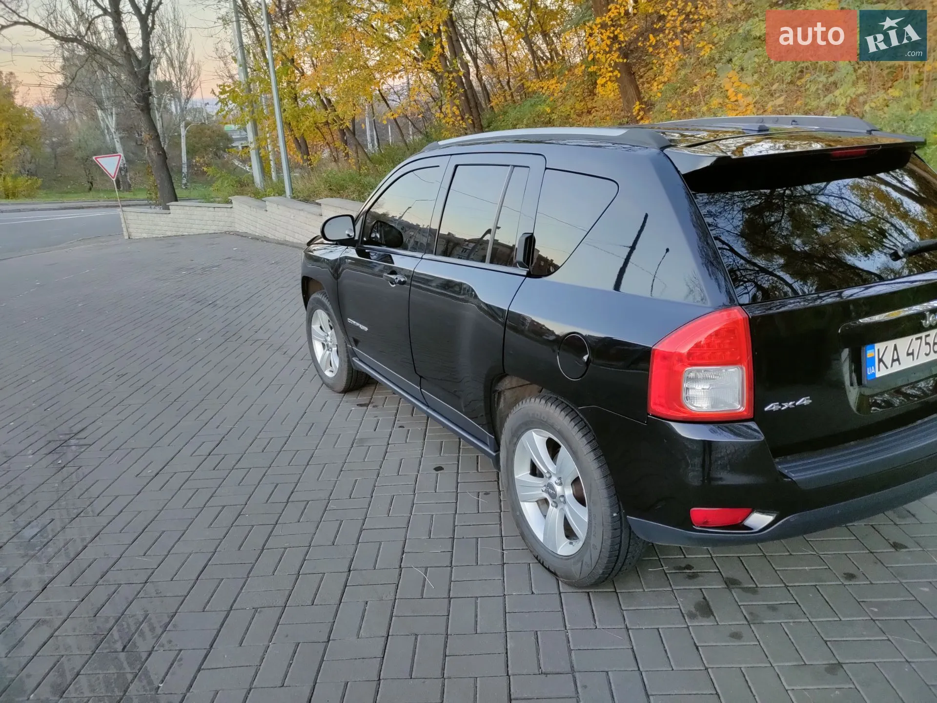 2016 Jeep Compass - мініатюра 6