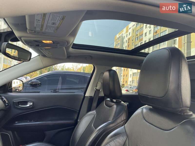 Внедорожник / Кроссовер Jeep Compass 2020 в Харькове фото 12 Внедорожник / Кроссовер Jeep Compass 2020 в Харькове