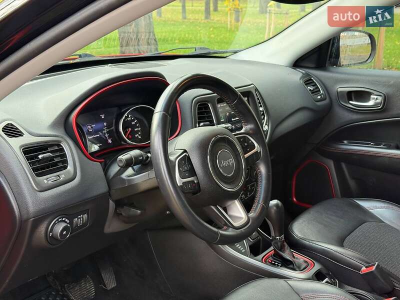 Позашляховик / Кросовер Jeep Compass 2020 в Києві фото 16 Позашляховик / Кросовер Jeep Compass 2020 в Києві