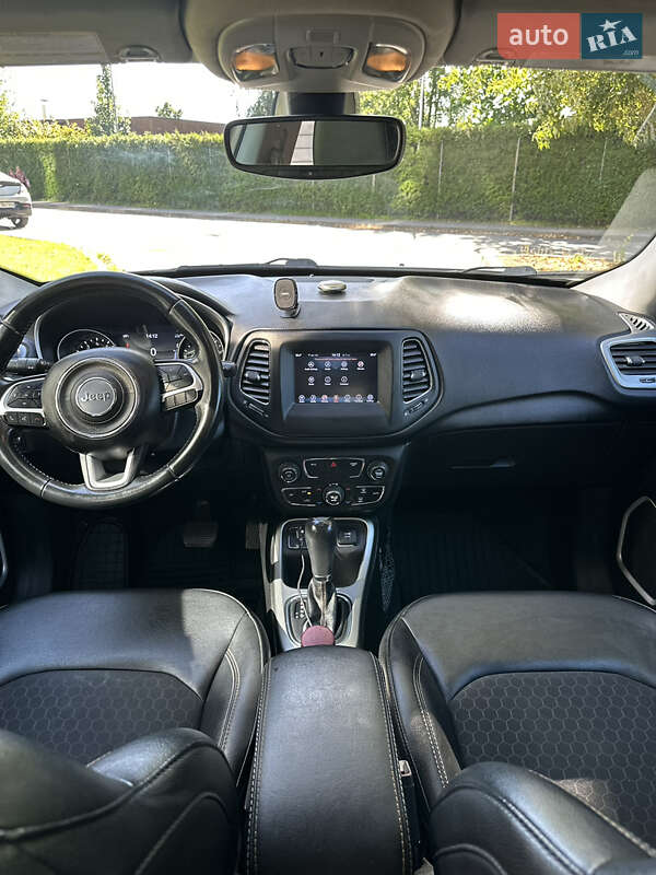Внедорожник / Кроссовер Jeep Compass 2019 в Киеве фото 16 Внедорожник / Кроссовер Jeep Compass 2019 в Киеве