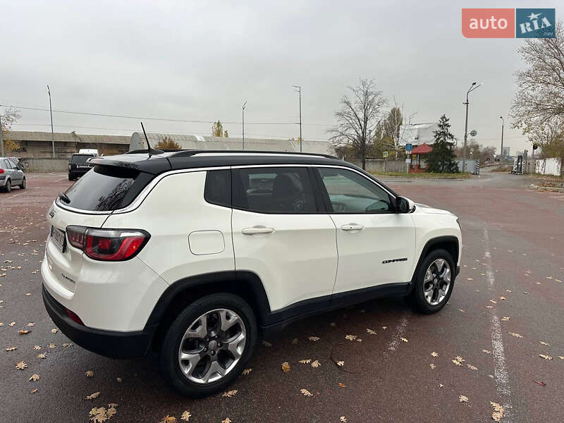 Внедорожник / Кроссовер Jeep Compass 2018 в Киеве