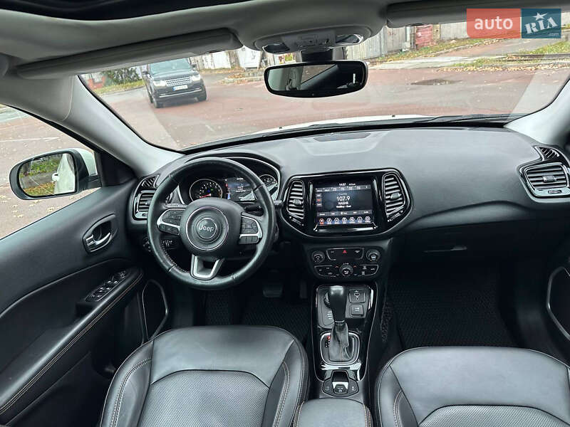 Внедорожник / Кроссовер Jeep Compass 2018 в Киеве