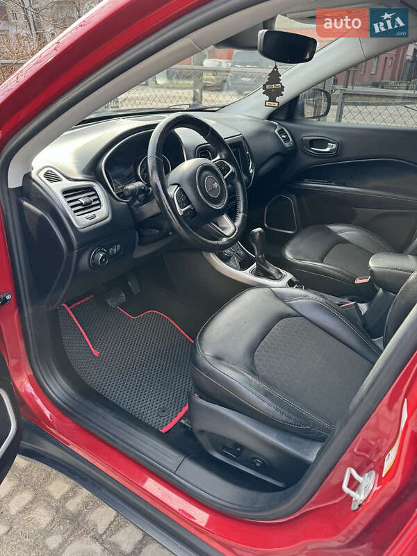 Внедорожник / Кроссовер Jeep Compass 2017 в Львове фото 4 Внедорожник / Кроссовер Jeep Compass 2017 в Львове