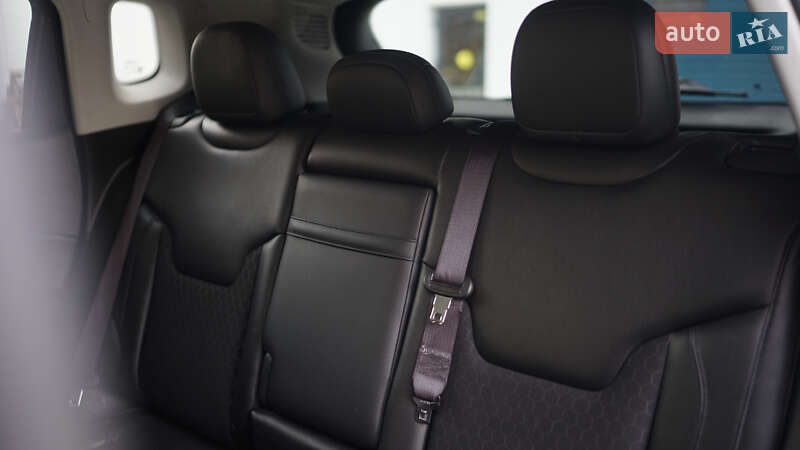 Внедорожник / Кроссовер Jeep Compass 2018 в Львове фото 14 Внедорожник / Кроссовер Jeep Compass 2018 в Львове