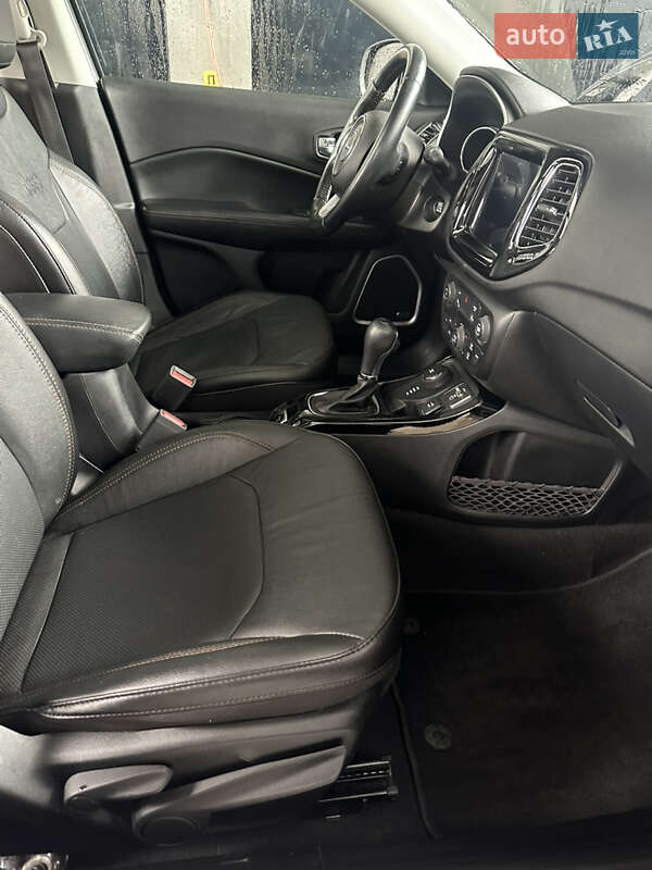 Внедорожник / Кроссовер Jeep Compass 2020 в Харькове