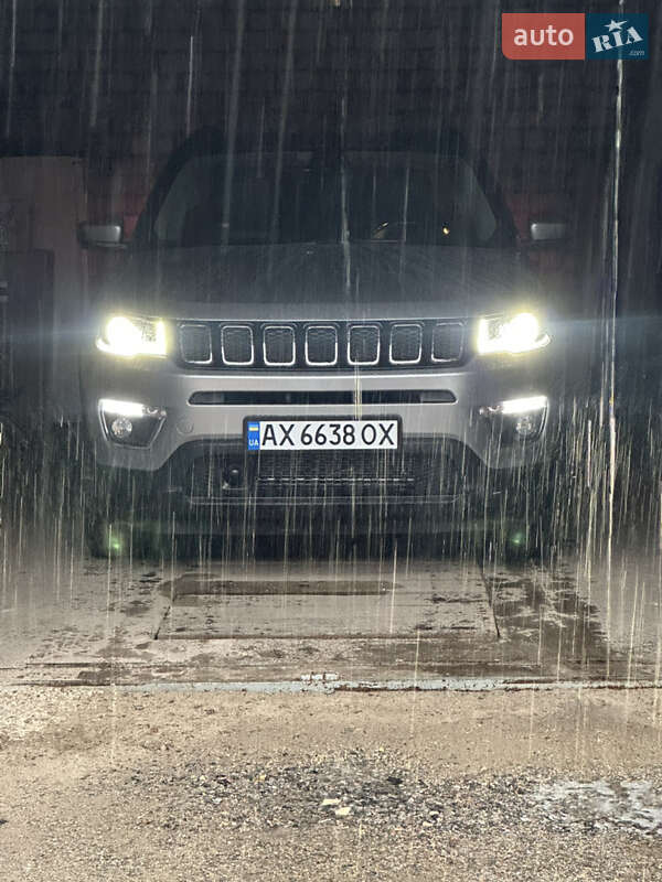 Внедорожник / Кроссовер Jeep Compass 2020 в Харькове фото 17 Внедорожник / Кроссовер Jeep Compass 2020 в Харькове