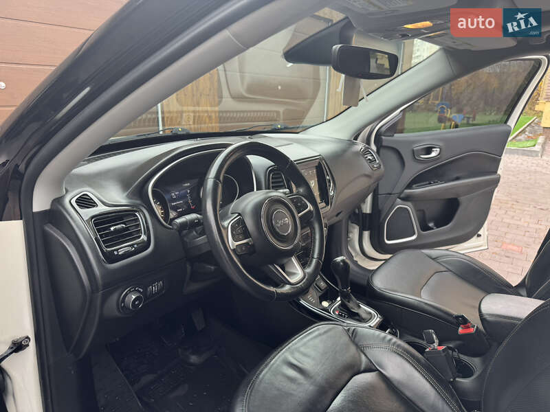 Внедорожник / Кроссовер Jeep Compass 2018 в Тернополе